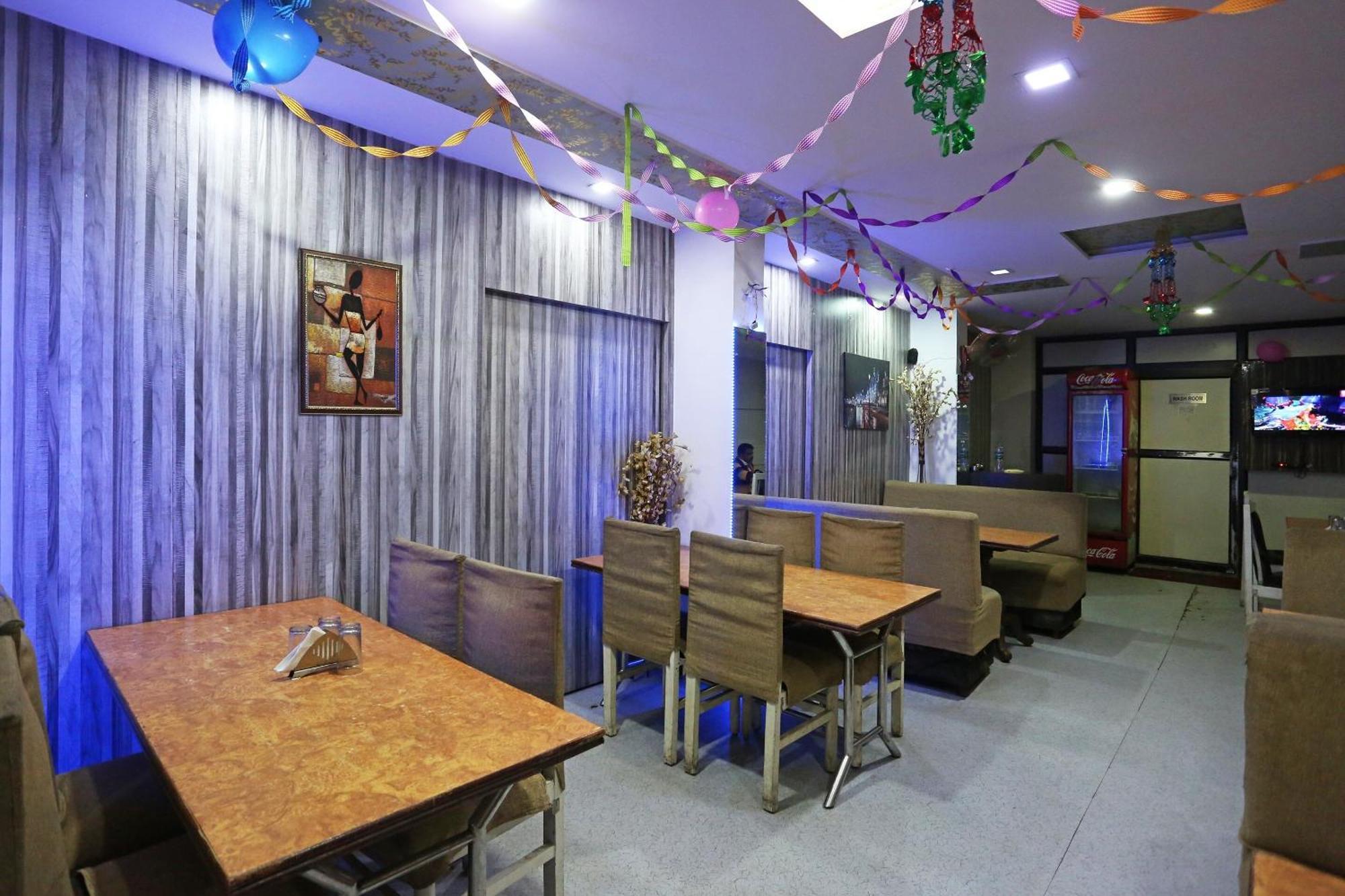 Hotel O Kanha Continental Agra  Dış mekan fotoğraf