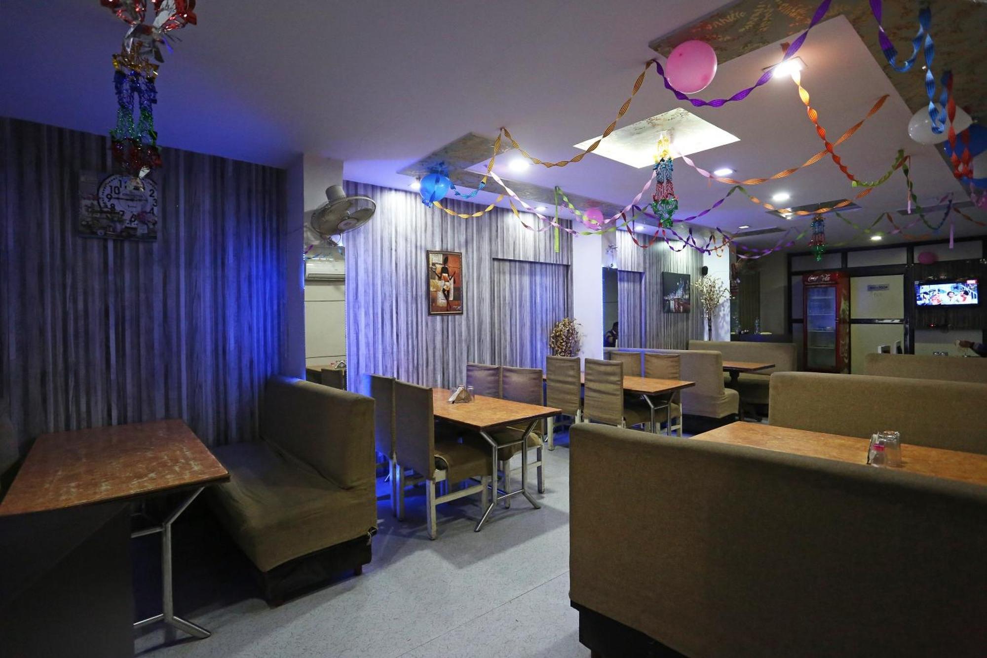 Hotel O Kanha Continental Agra  Dış mekan fotoğraf