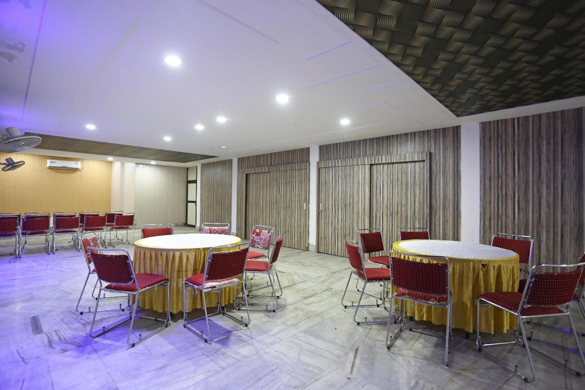 Hotel O Kanha Continental Agra  Dış mekan fotoğraf