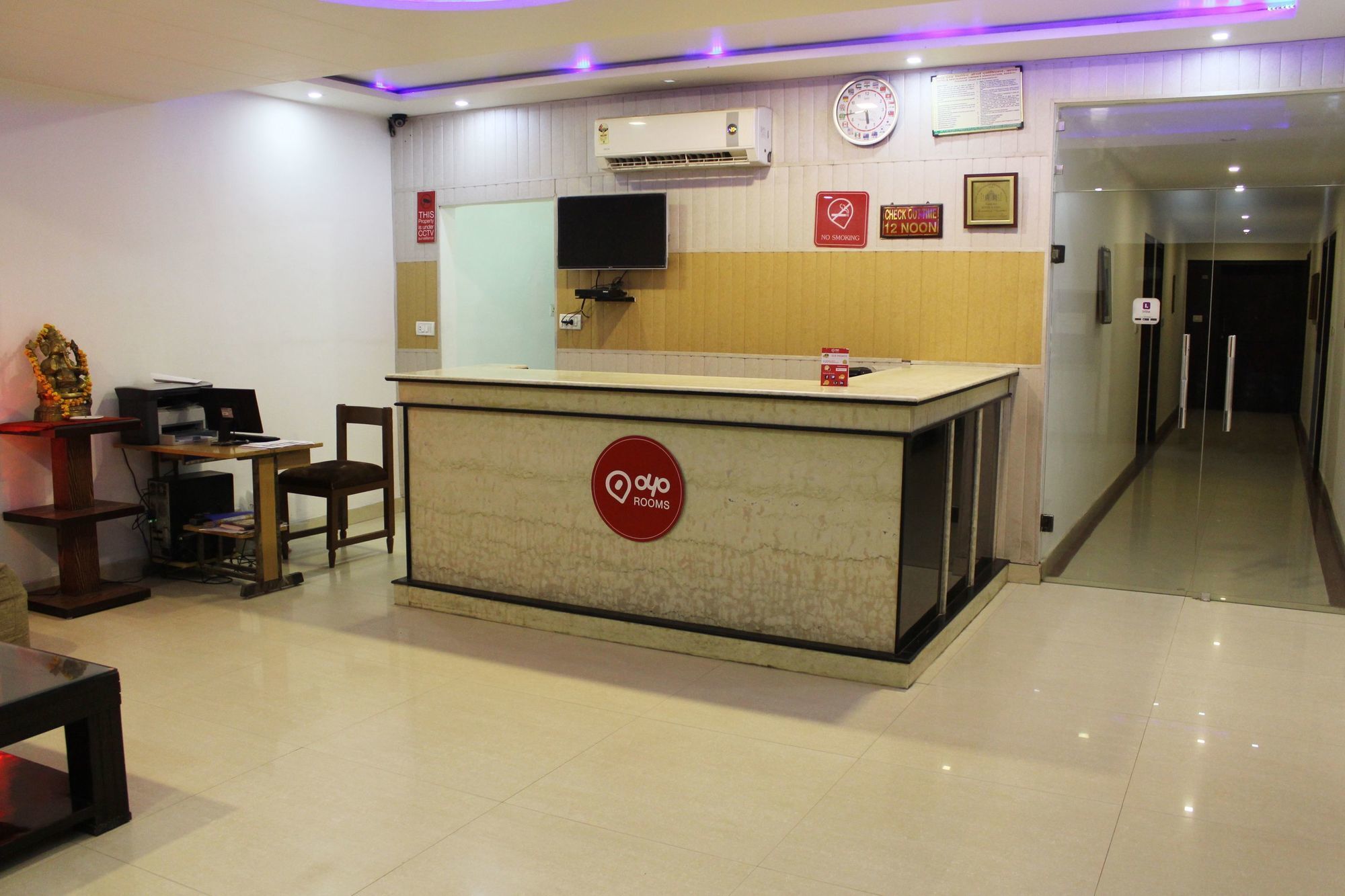 Hotel O Kanha Continental Agra  Dış mekan fotoğraf
